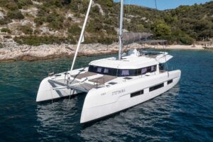 dufour-catamaran-48_1